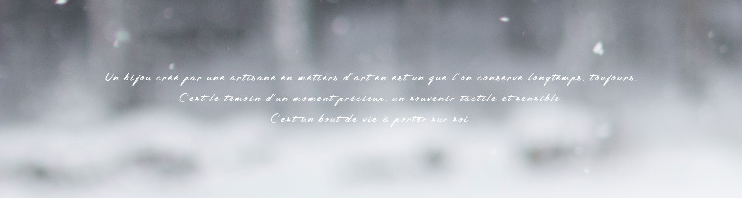 A PROPOS